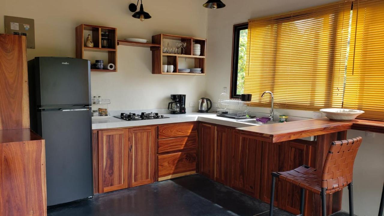 Cabina Brisa Escondida - Walking Distance From River Savegre 외부 사진